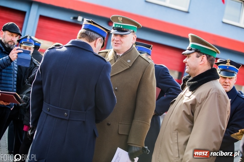 Zdjęcie w galerii na portalu naszraciborz.pl: Komendant Jan Pawnik pożegnał się ze służbą  wiadomości z regionu