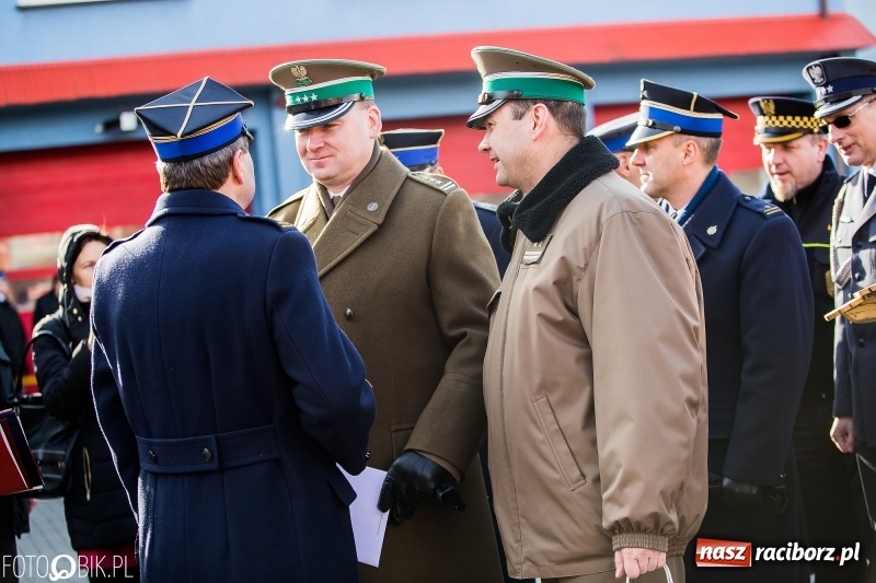 Zdjęcie w galerii na portalu naszraciborz.pl: Komendant Jan Pawnik pożegnał się ze służbą  wiadomości z regionu