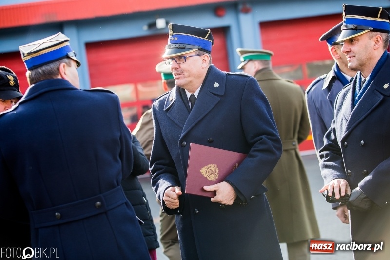 Zdjęcie w galerii na portalu naszraciborz.pl: Komendant Jan Pawnik pożegnał się ze służbą  wiadomości z regionu