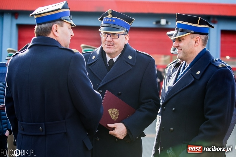 Zdjęcie w galerii na portalu naszraciborz.pl: Komendant Jan Pawnik pożegnał się ze służbą  wiadomości z regionu