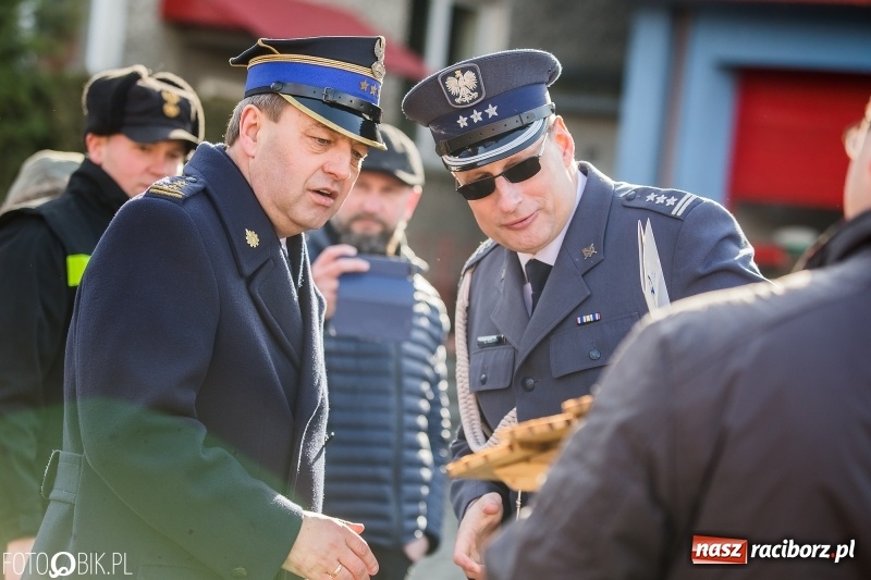 Zdjęcie w galerii na portalu naszraciborz.pl: Komendant Jan Pawnik pożegnał się ze służbą  wiadomości z regionu