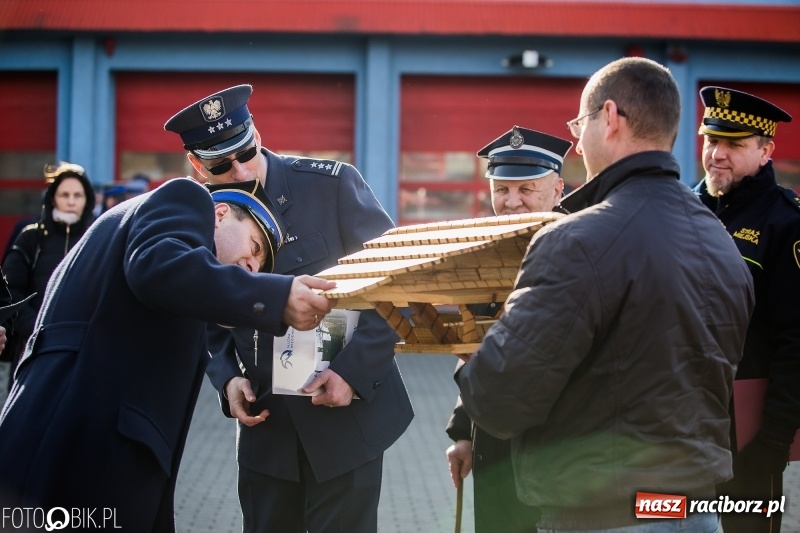 Zdjęcie w galerii na portalu naszraciborz.pl: Komendant Jan Pawnik pożegnał się ze służbą  wiadomości z regionu