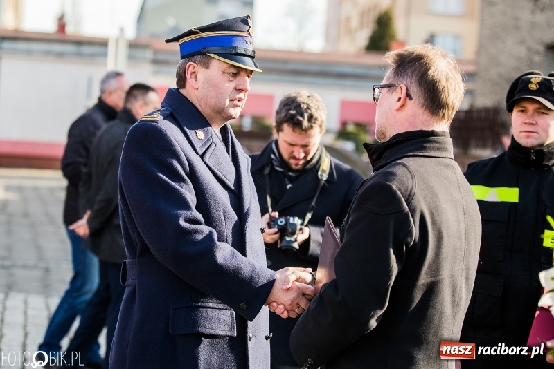 Zdjęcie w galerii na portalu naszraciborz.pl: Komendant Jan Pawnik pożegnał się ze służbą  wiadomości z regionu