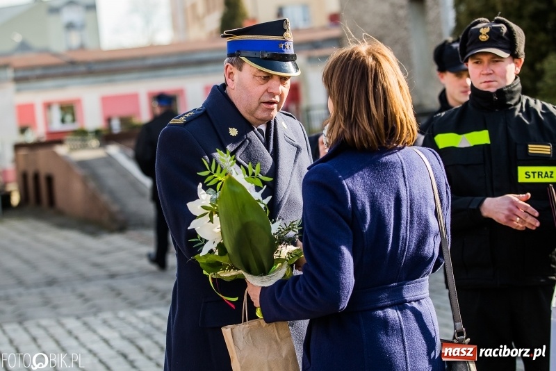 Zdjęcie w galerii na portalu naszraciborz.pl: Komendant Jan Pawnik pożegnał się ze służbą  wiadomości z regionu
