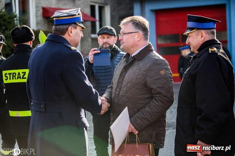 Zdjęcie w galerii na portalu naszraciborz.pl: Komendant Jan Pawnik pożegnał się ze służbą  wiadomości z regionu