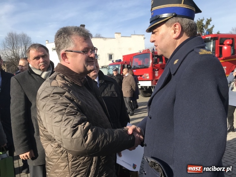 Zdjęcie w galerii na portalu naszraciborz.pl: Komendant Jan Pawnik pożegnał się ze służbą  wiadomości z regionu