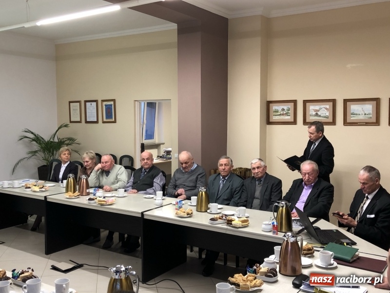 Zdjęcie w galerii na portalu naszraciborz.pl: W Rudniku wręczono honorowe odznaczenia zasłużonym dla gminy  wiadomości z regionu