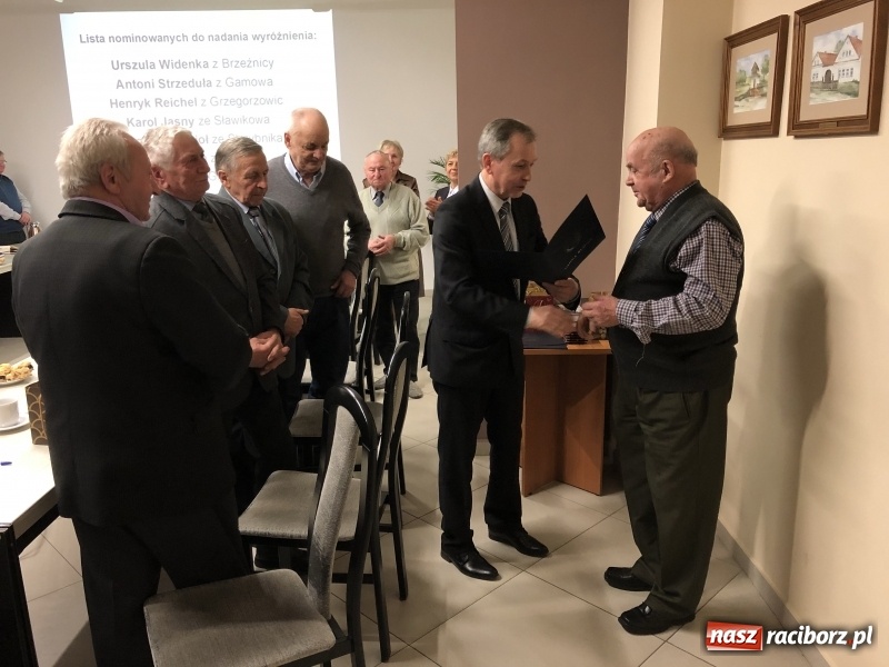 Zdjęcie w galerii na portalu naszraciborz.pl: W Rudniku wręczono honorowe odznaczenia zasłużonym dla gminy  wiadomości z regionu