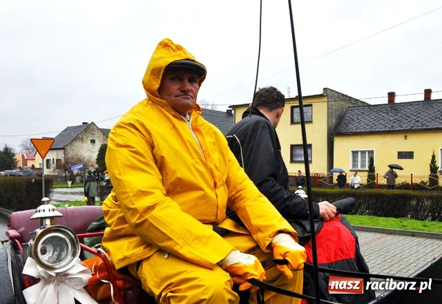 Zdjęcie w galerii na portalu naszraciborz.pl: Skąd się wzięły wielkanocne procesje konne wiadomości z regionu