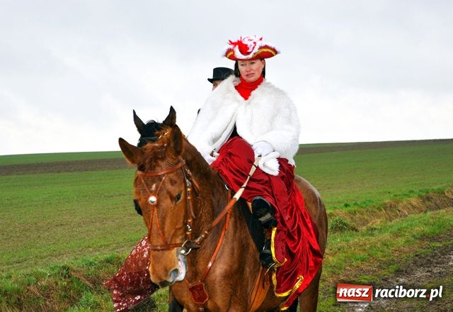 Zdjęcie w galerii na portalu naszraciborz.pl: Skąd się wzięły wielkanocne procesje konne wiadomości z regionu