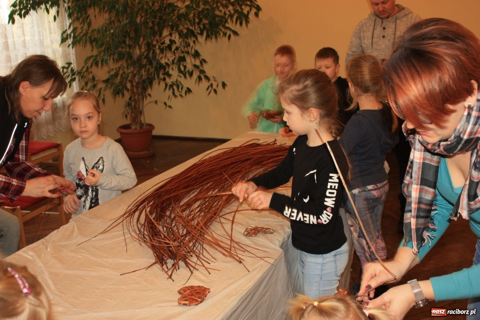 Zdjęcie w galerii na portalu naszraciborz.pl: Kolejna akcja w ramach ferii zimowych w Krzanowicach za nami wiadomości z regionu