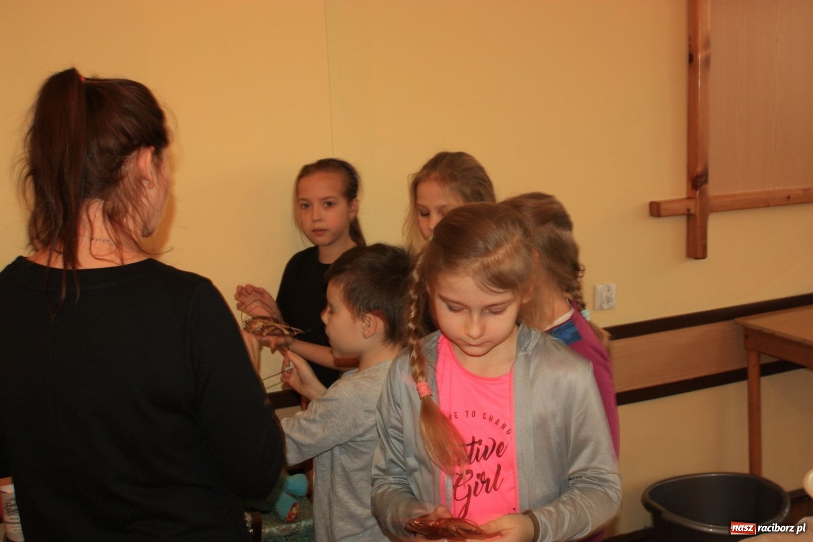 Zdjęcie w galerii na portalu naszraciborz.pl: Kolejna akcja w ramach ferii zimowych w Krzanowicach za nami wiadomości z regionu