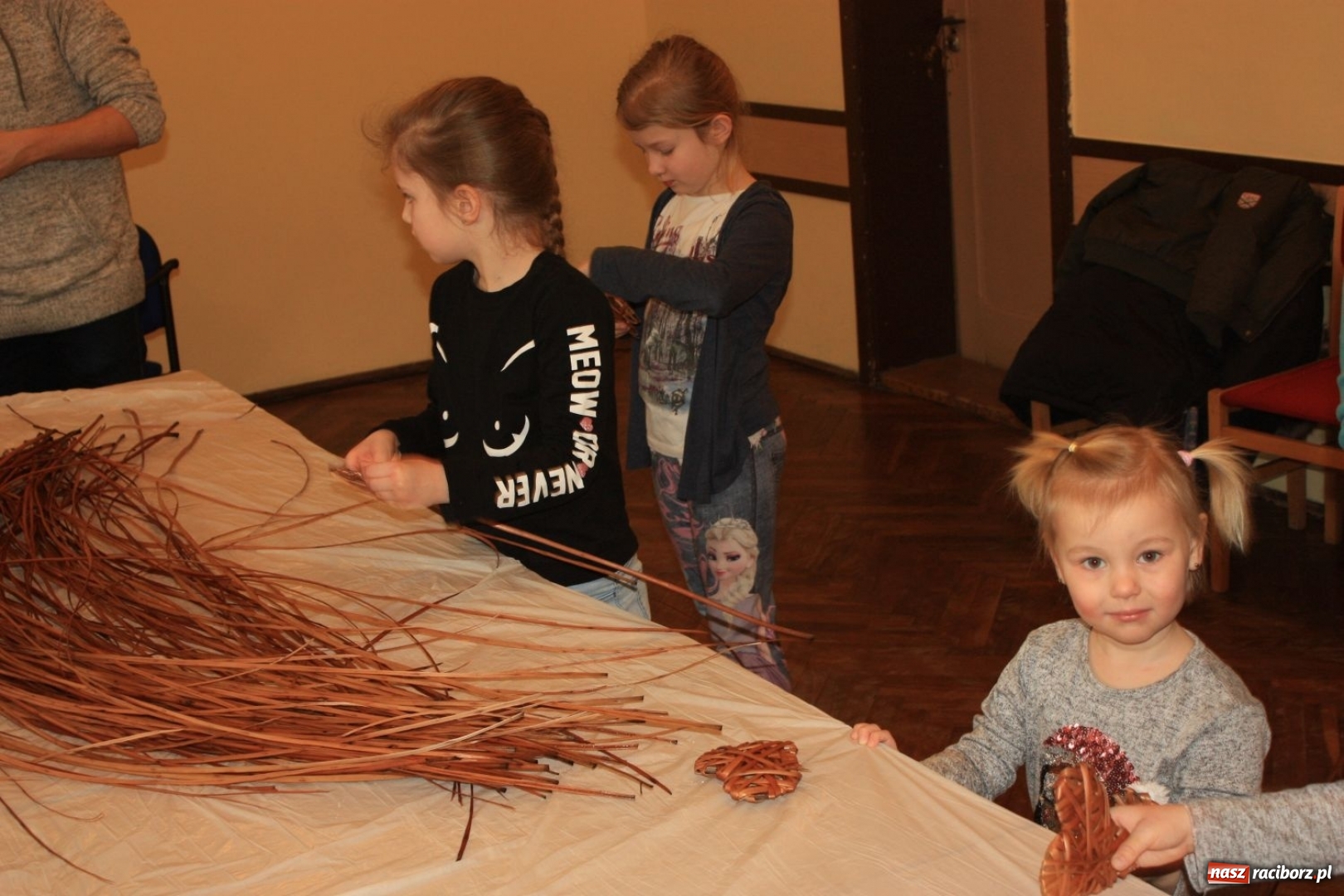 Zdjęcie w galerii na portalu naszraciborz.pl: Kolejna akcja w ramach ferii zimowych w Krzanowicach za nami wiadomości z regionu