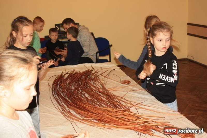 Zdjęcie w galerii na portalu naszraciborz.pl: Kolejna akcja w ramach ferii zimowych w Krzanowicach za nami wiadomości z regionu