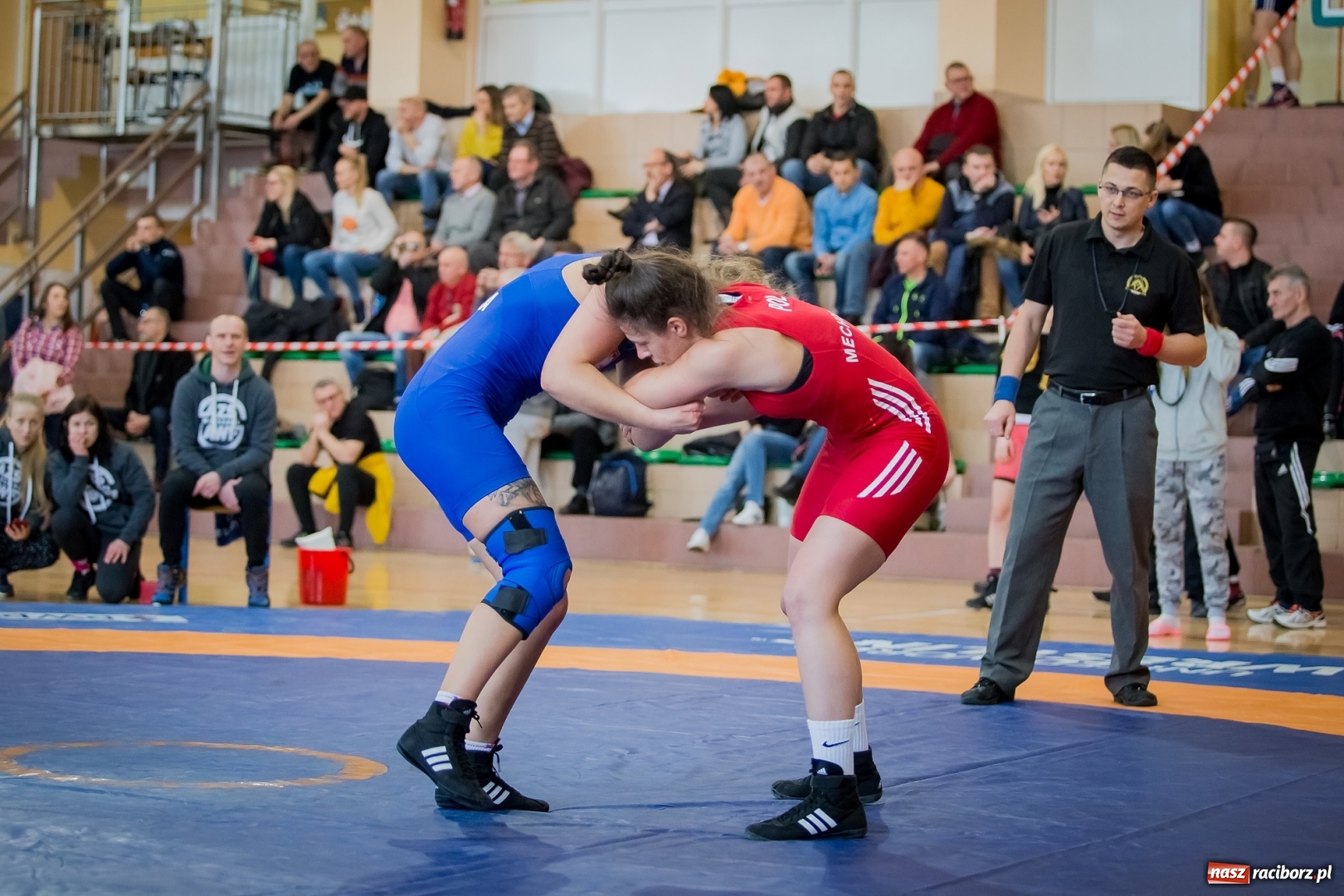 Zdjęcie w galerii na portalu naszraciborz.pl: Puchar Polski seniorów w zapasach w stylu klasycznym i zapasach kobiet w Rudniku wiadomości z regionu