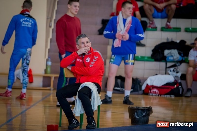 Zdjęcie w galerii na portalu naszraciborz.pl: Puchar Polski seniorów w zapasach w stylu klasycznym i zapasach kobiet w Rudniku wiadomości z regionu