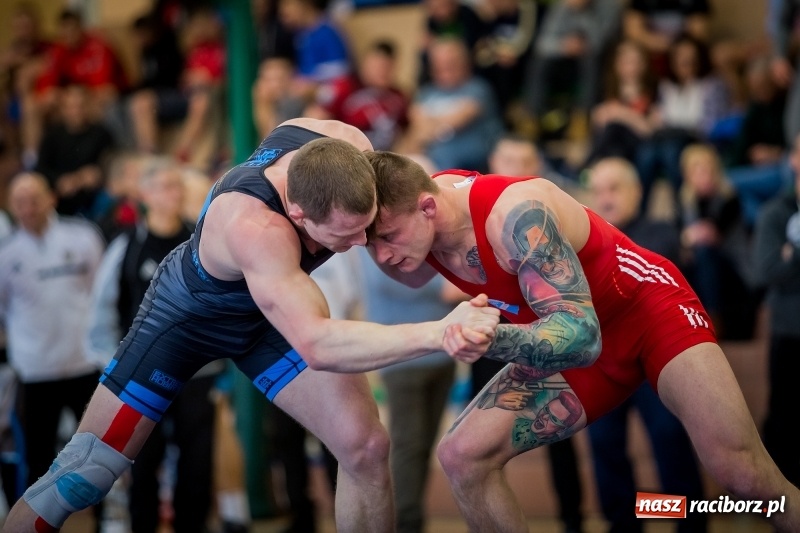 Zdjęcie w galerii na portalu naszraciborz.pl: Puchar Polski seniorów w zapasach w stylu klasycznym i zapasach kobiet w Rudniku wiadomości z regionu