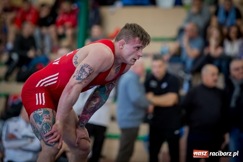 Zdjęcie w galerii na portalu naszraciborz.pl: Puchar Polski seniorów w zapasach w stylu klasycznym i zapasach kobiet w Rudniku wiadomości z regionu