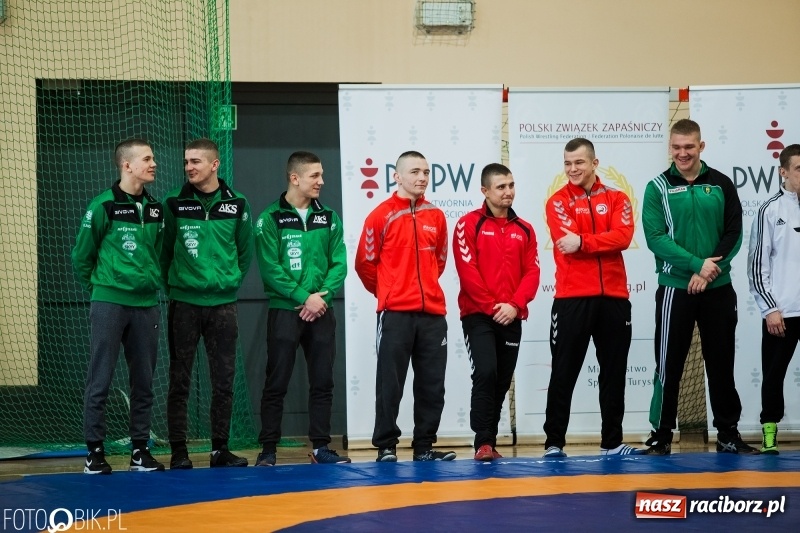 Zdjęcie w galerii na portalu naszraciborz.pl: Puchar Polski w zapasach - oficjalne rozpoczęcie wiadomości z regionu