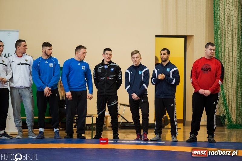 Zdjęcie w galerii na portalu naszraciborz.pl: Puchar Polski w zapasach - oficjalne rozpoczęcie wiadomości z regionu