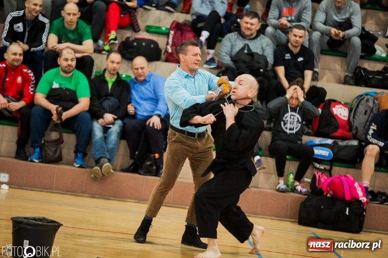 Zdjęcie w galerii na portalu naszraciborz.pl: Puchar Polski w zapasach - oficjalne rozpoczęcie wiadomości z regionu
