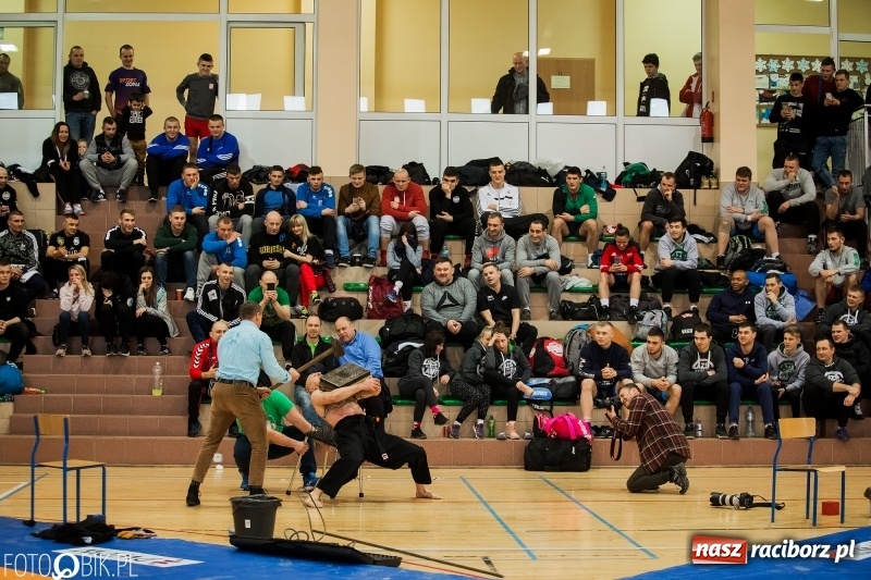Zdjęcie w galerii na portalu naszraciborz.pl: Puchar Polski w zapasach - oficjalne rozpoczęcie wiadomości z regionu