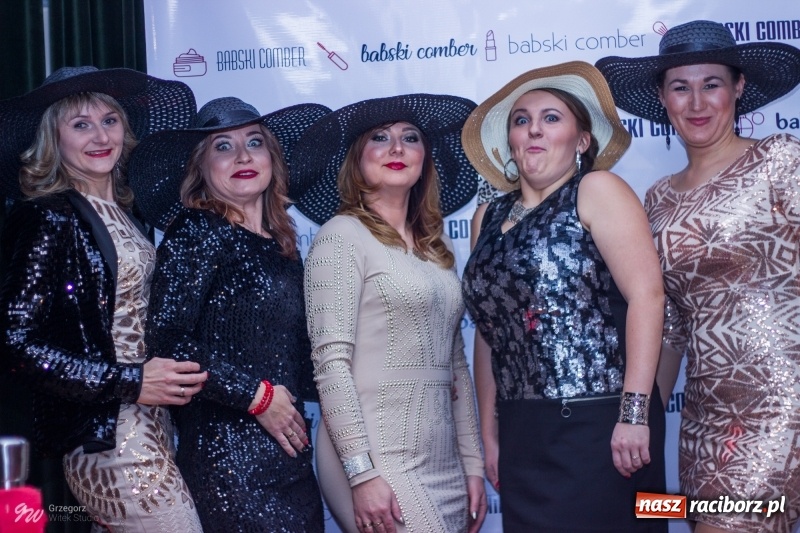 Zdjęcie w galerii na portalu naszraciborz.pl: W Łubowicach jak w Hollywood, czyli królowe życia na czerwonym dywanie wiadomości z regionu