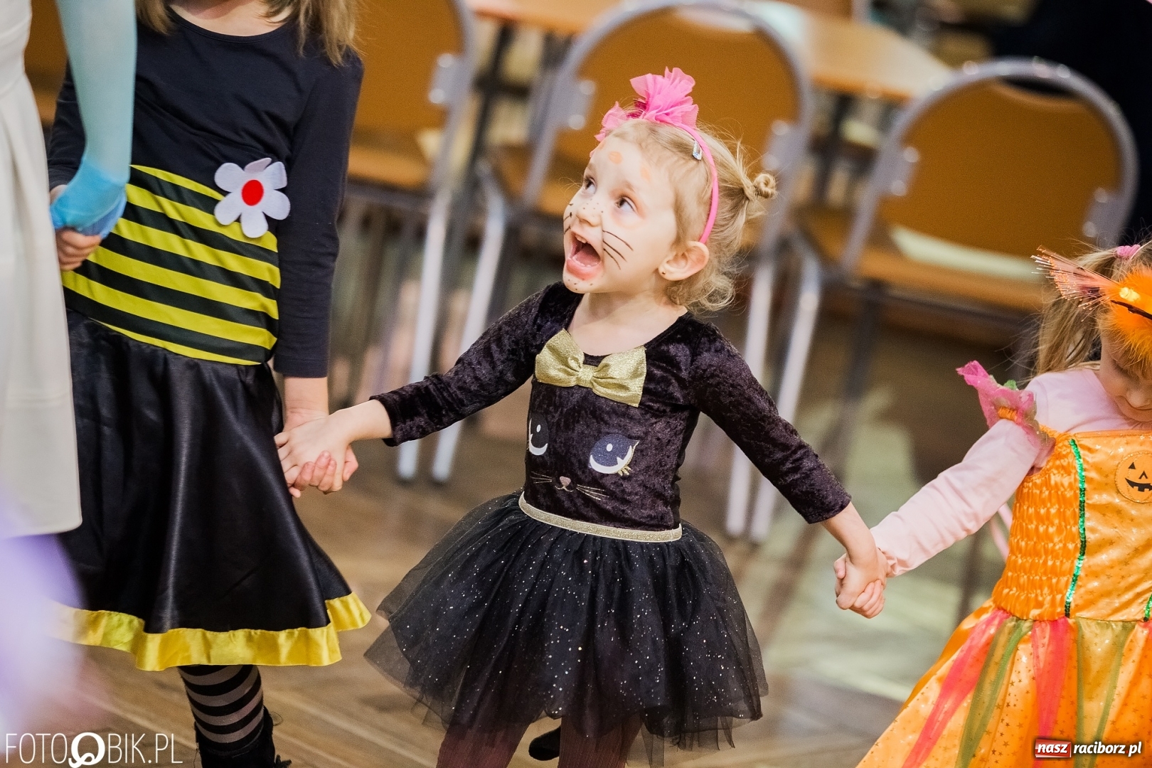 Zdjęcie w galerii na portalu naszraciborz.pl: Dziecięcy bal przebierańców w Krzanowicach wiadomości z regionu