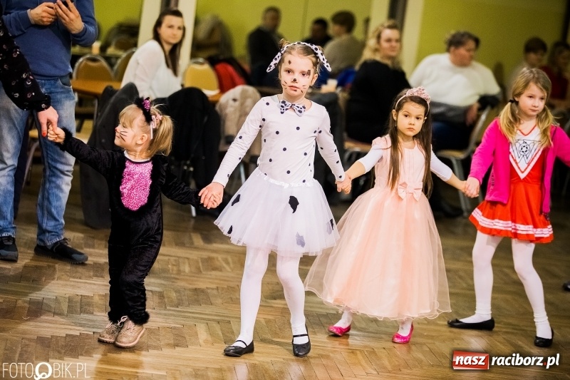 Zdjęcie w galerii na portalu naszraciborz.pl: Dziecięcy bal przebierańców w Krzanowicach wiadomości z regionu