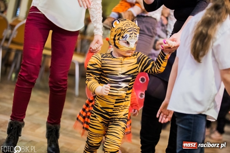 Zdjęcie w galerii na portalu naszraciborz.pl: Dziecięcy bal przebierańców w Krzanowicach wiadomości z regionu
