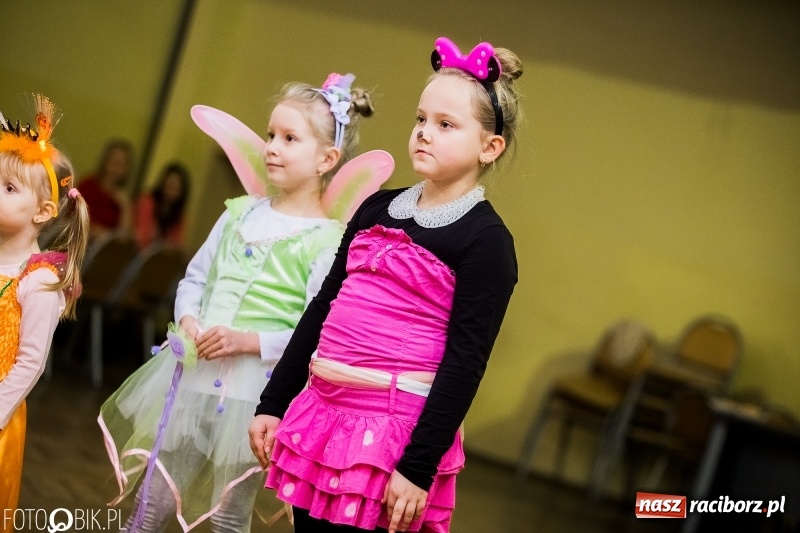 Zdjęcie w galerii na portalu naszraciborz.pl: Dziecięcy bal przebierańców w Krzanowicach wiadomości z regionu