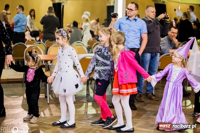 Zdjęcie w galerii na portalu naszraciborz.pl: Dziecięcy bal przebierańców w Krzanowicach wiadomości z regionu