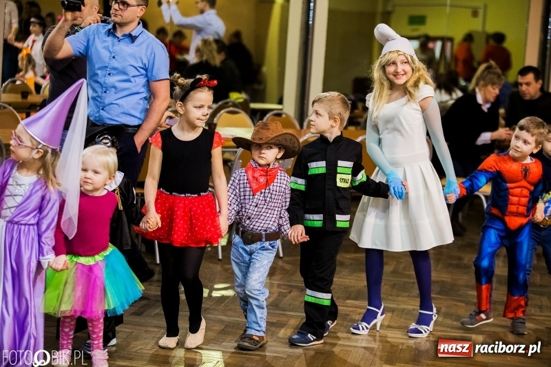 Zdjęcie w galerii na portalu naszraciborz.pl: Dziecięcy bal przebierańców w Krzanowicach wiadomości z regionu