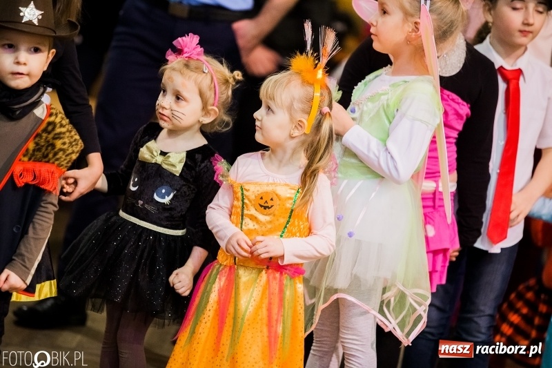 Zdjęcie w galerii na portalu naszraciborz.pl: Dziecięcy bal przebierańców w Krzanowicach wiadomości z regionu