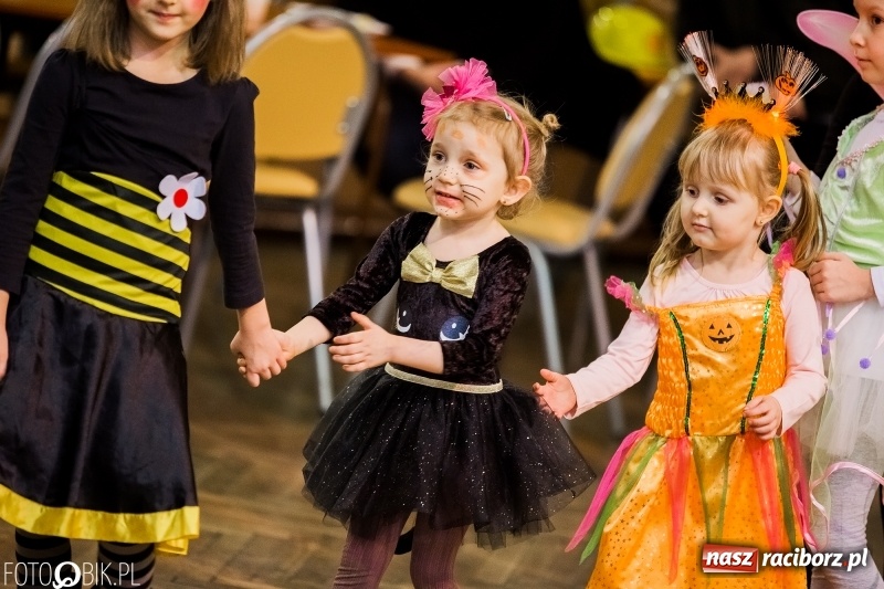 Zdjęcie w galerii na portalu naszraciborz.pl: Dziecięcy bal przebierańców w Krzanowicach wiadomości z regionu