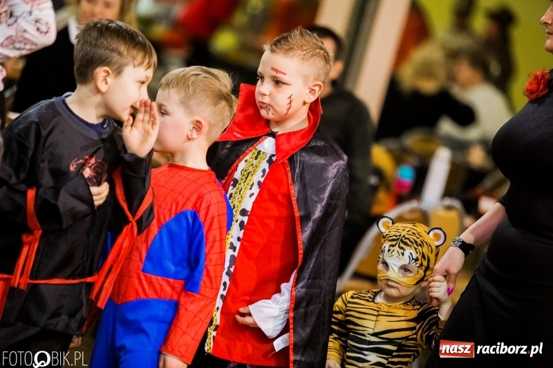 Zdjęcie w galerii na portalu naszraciborz.pl: Dziecięcy bal przebierańców w Krzanowicach wiadomości z regionu