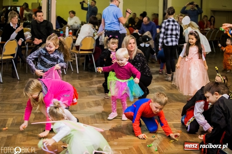 Zdjęcie w galerii na portalu naszraciborz.pl: Dziecięcy bal przebierańców w Krzanowicach wiadomości z regionu