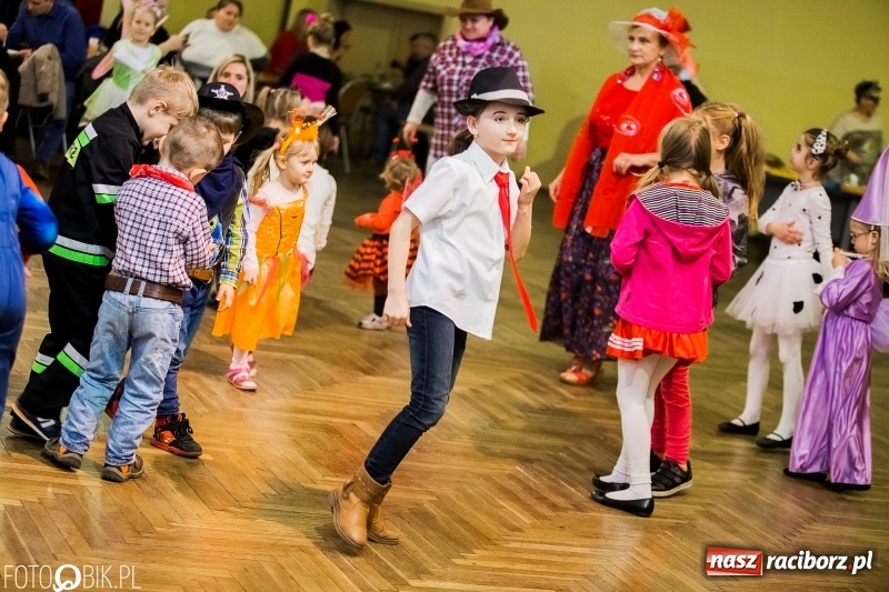 Zdjęcie w galerii na portalu naszraciborz.pl: Dziecięcy bal przebierańców w Krzanowicach wiadomości z regionu