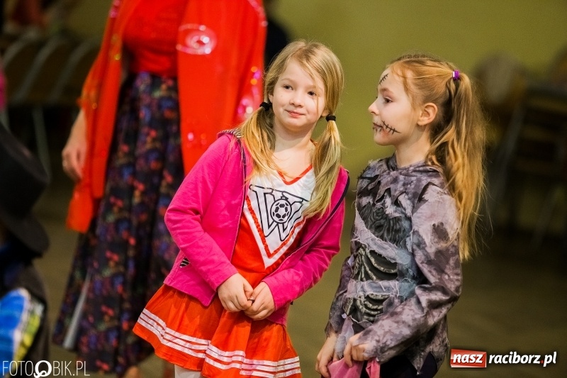 Zdjęcie w galerii na portalu naszraciborz.pl: Dziecięcy bal przebierańców w Krzanowicach wiadomości z regionu