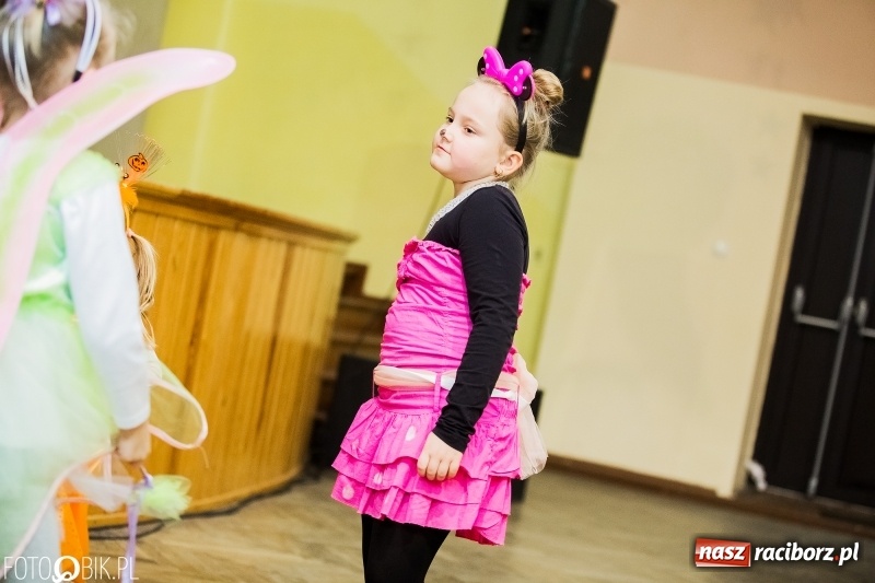 Zdjęcie w galerii na portalu naszraciborz.pl: Dziecięcy bal przebierańców w Krzanowicach wiadomości z regionu