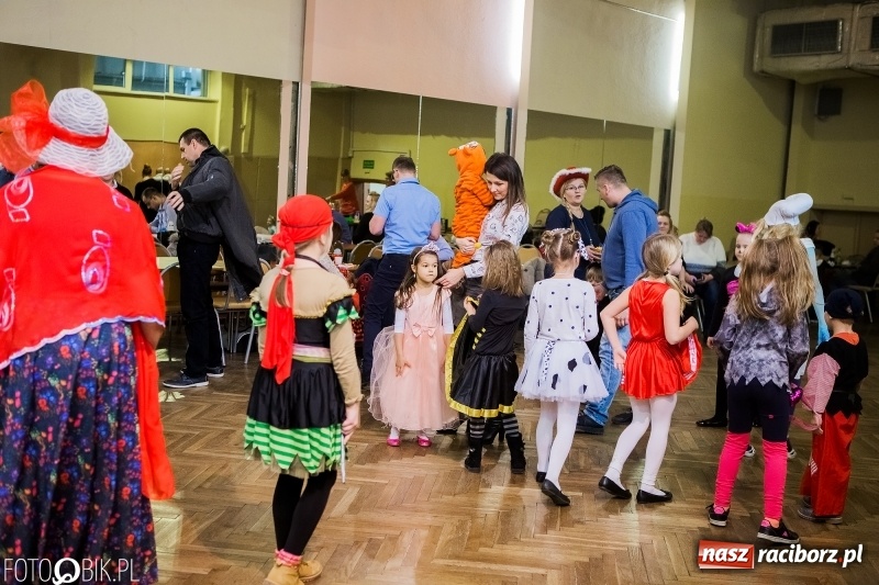 Zdjęcie w galerii na portalu naszraciborz.pl: Dziecięcy bal przebierańców w Krzanowicach wiadomości z regionu