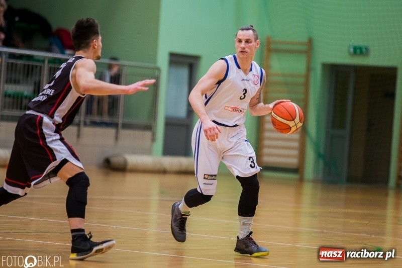 Zdjęcie w galerii na portalu naszraciborz.pl: Start Meble Dobrodzień za silny dla Ofensywy  wiadomości z regionu