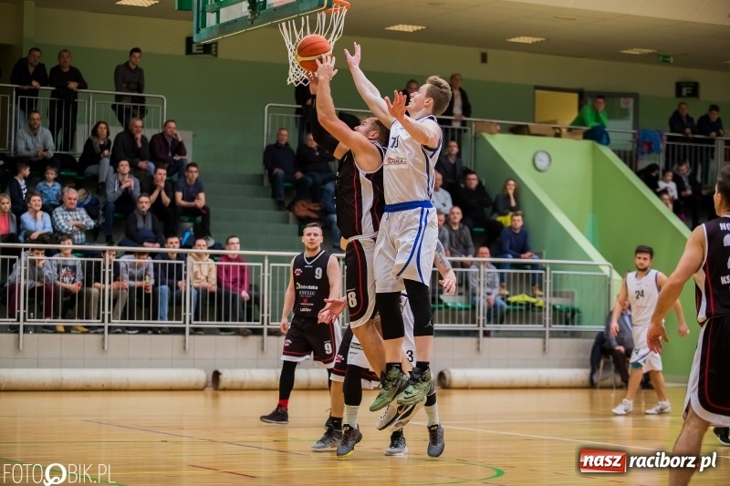 Zdjęcie w galerii na portalu naszraciborz.pl: Start Meble Dobrodzień za silny dla Ofensywy  wiadomości z regionu