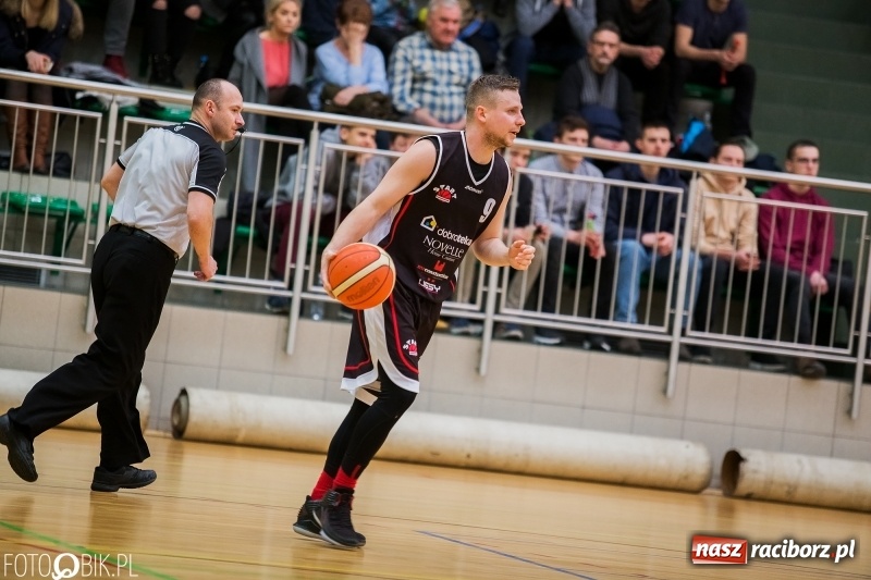 Zdjęcie w galerii na portalu naszraciborz.pl: Start Meble Dobrodzień za silny dla Ofensywy  wiadomości z regionu