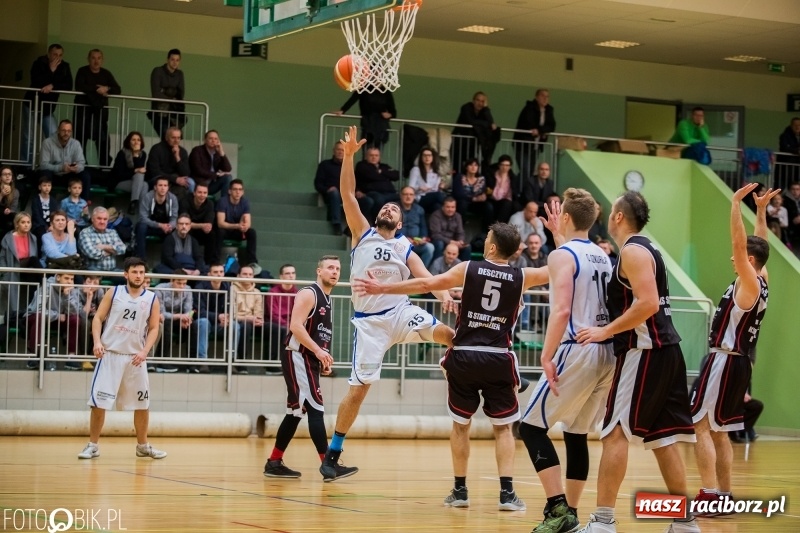 Zdjęcie w galerii na portalu naszraciborz.pl: Start Meble Dobrodzień za silny dla Ofensywy  wiadomości z regionu