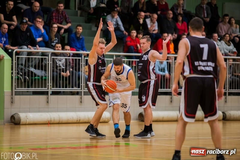 Zdjęcie w galerii na portalu naszraciborz.pl: Start Meble Dobrodzień za silny dla Ofensywy  wiadomości z regionu