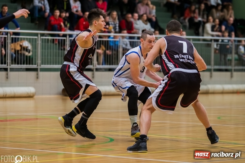 Zdjęcie w galerii na portalu naszraciborz.pl: Start Meble Dobrodzień za silny dla Ofensywy  wiadomości z regionu