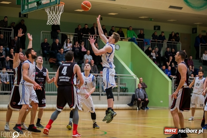 Zdjęcie w galerii na portalu naszraciborz.pl: Start Meble Dobrodzień za silny dla Ofensywy  wiadomości z regionu