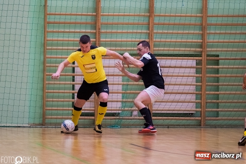 Zdjęcie w galerii na portalu naszraciborz.pl: Rozgrywki HLPN na ostatniej prostej wiadomości z regionu