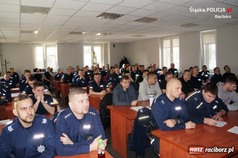 Zdjęcie w galerii na portalu naszraciborz.pl: Raciborscy funkcjonariusze na szkoleniu z udziałem wykładowców Szkoły Policji w Katowicach wiadomości z regionu